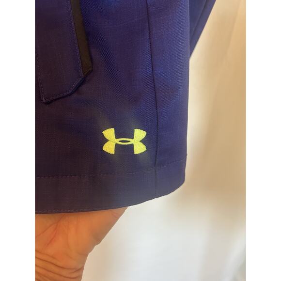 Under Armour youth xl/ladies M Cold Gear jacket. All weather full zip with hood - Picture 5 of 11